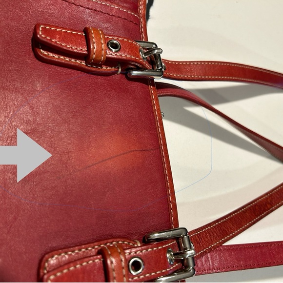 Coach Legacy Classic Red Shoulder Bag - Picture 16 of 16